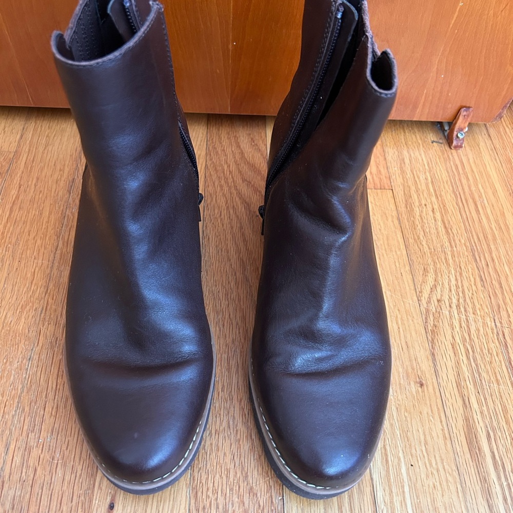 Vionic Aria - image 2